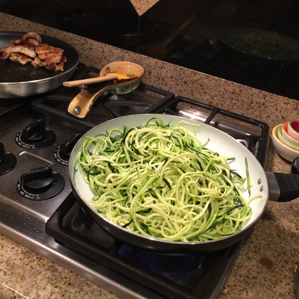 zucchini-noodles-for low carb cooking