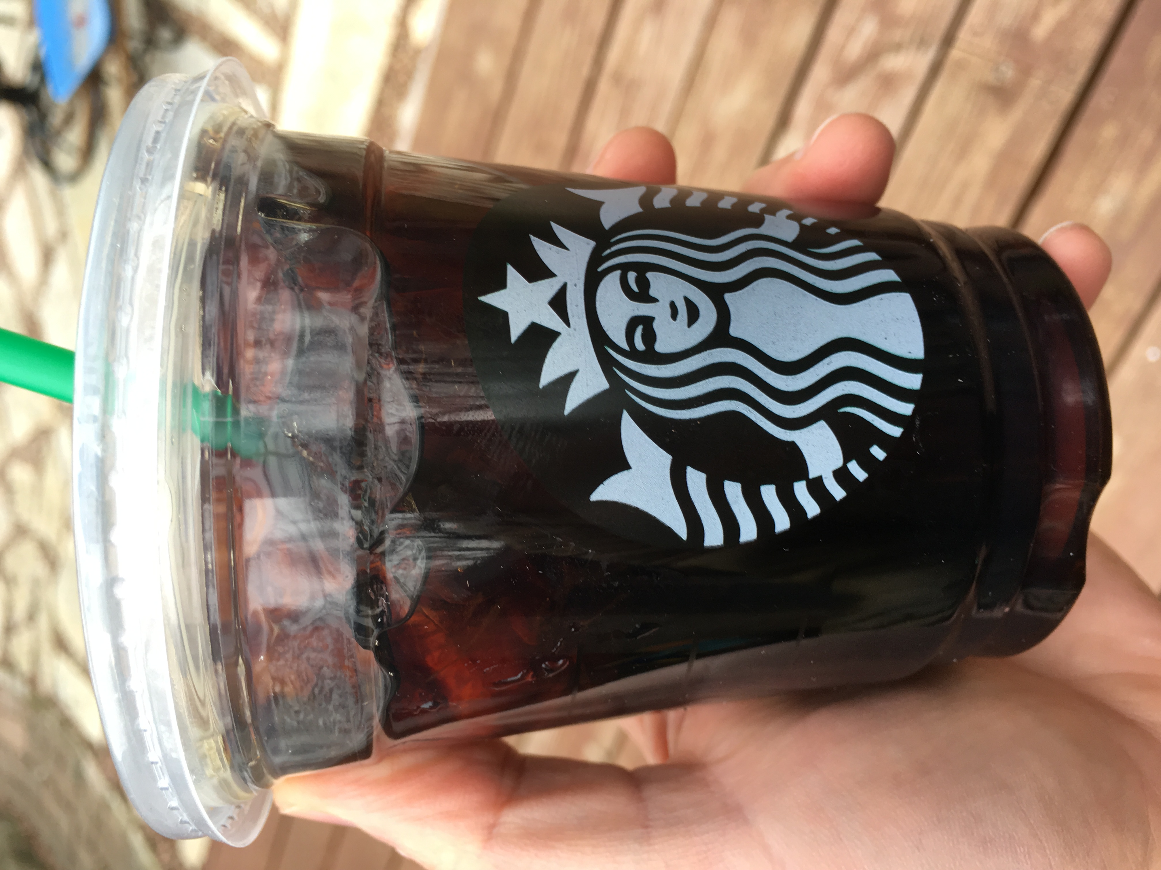 Low Carb Starbucks Narina 70 Cold Brew on Ice